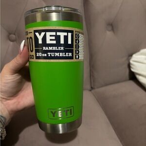 Yeti canopy green tumbler 20oz